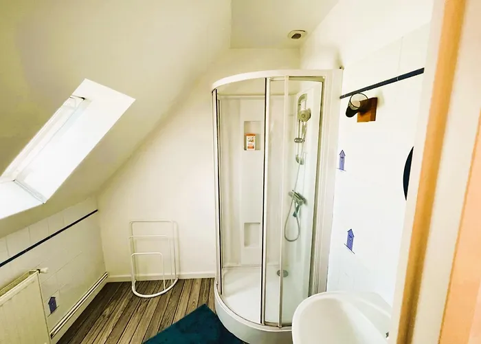 Spacious House Of 100 M With A Beautiful Garden Nyaraló *