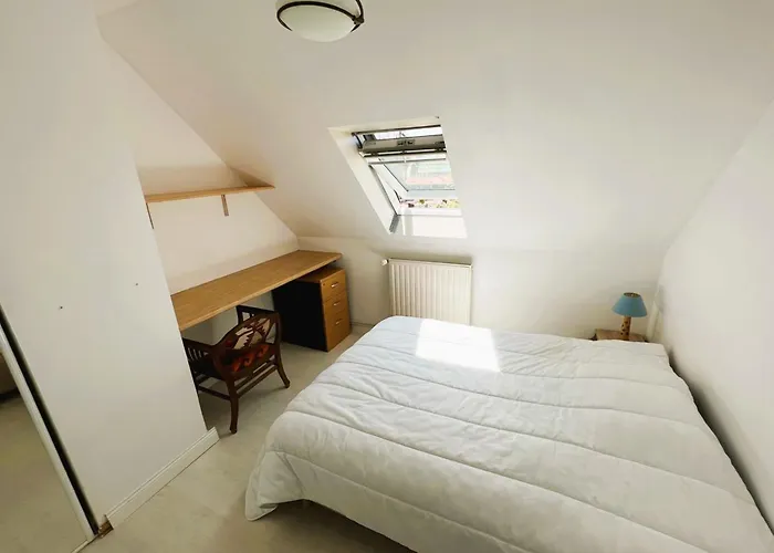 Spacious House Of 100 M With A Beautiful Garden Équemauville